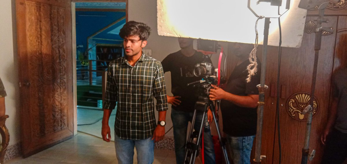 thefoysalwasi's tweet photo. #Adalot
#ETV
#shooting #shootingpictures #behindshooting #actor #bdactor #trandactor #shootingbild #shootingphoto #shootingpic #shootingtag #twittershooting #shootingday https://t.co/uapfFbXcMj