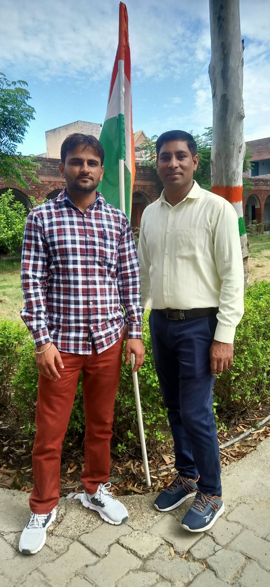 sunilch10192361's tweet photo. https://t.co/U4rrdAFURz