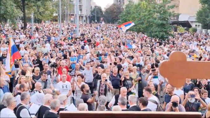 amfetaminolohie's tweet photo. Decu nam ne daju, potrebna su im za rat i da odu do kladionice da im uplate porodični tiket. 🙏 https://t.co/AOatBg9y0n