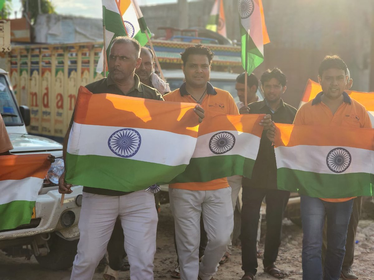 IoclAgraIDO's tweet photo. Happy Independence day to all.
Glimpses of celebration of #azadikaamritmahotsav2022  in Mathura District.
#HarGharTiranga @Shyamal35759390 @IndaneMathura @EDLPGIOCL @ioclupso2 @raj_dube https://t.co/0x2WCQtJjl