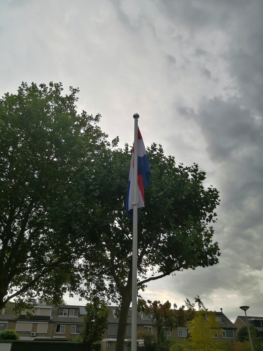 DAVisser's tweet photo. @TA_Spek In de Prickwaert hangt ie ook. https://t.co/hVfNm21zk9