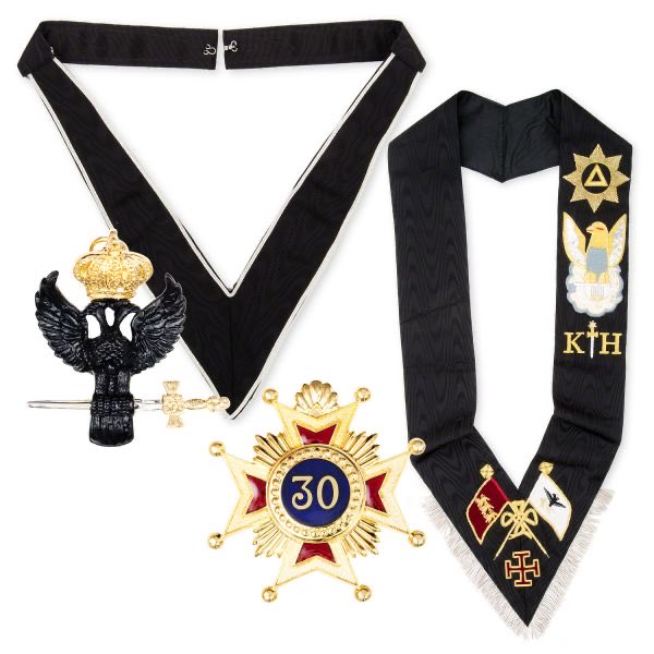 Ravenscroft Chapter Rose Croix 418 tweet media