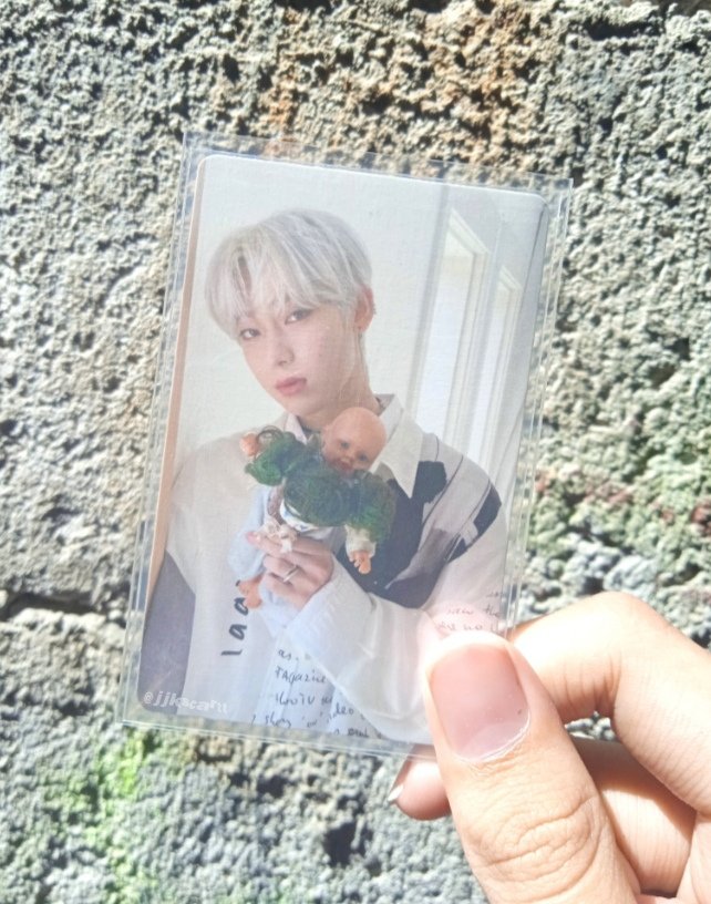 wts lfb ph 🩰 | #jjkssells

Sunoo doll pc 
𓏔  ₱330 + pf 🎀
𓏔  in mint condition
𓏔  payo / 24 hrs reservation 
𓏔  read cardd byt !
𓏔  no rush shipping 

dm/reply to claim !~

t. sunoo doll pc photocard hype border carnival enhypen