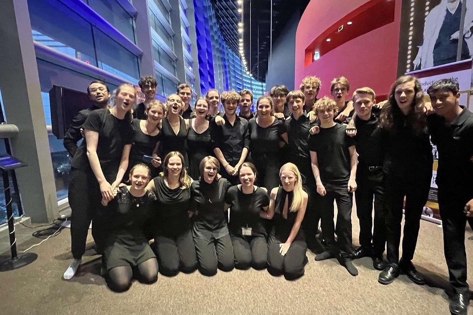 JordanLi_Smith's tweet photo. What a joy it was to conduct Benny Andersson, Björn Ulvaeus &amp; @SirTimRice’s thrilling score of CHESS for @nymtuk. The talent both onstage, backstage &amp; in the orchestra pit, astonishes me every time. You’re all so brilliant &amp; I’m so proud of each &amp; everyone one of you! 
#Checkmate https://t.co/fsGXdnetMc