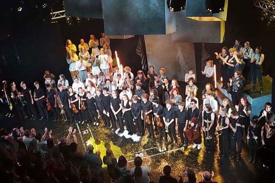 JordanLi_Smith's tweet photo. What a joy it was to conduct Benny Andersson, Björn Ulvaeus &amp; @SirTimRice’s thrilling score of CHESS for @nymtuk. The talent both onstage, backstage &amp; in the orchestra pit, astonishes me every time. You’re all so brilliant &amp; I’m so proud of each &amp; everyone one of you! 
#Checkmate https://t.co/fsGXdnetMc