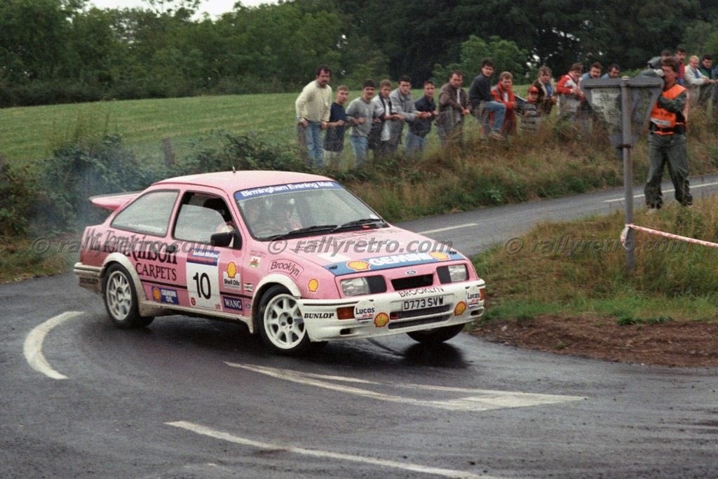UlsterRally's tweet image. 4️⃣ Days and counting...

Gwyndaf Evans cemented his position as one of British rallying’s leading lights by winning the 1989 Ulster Rally outright, and in some style.