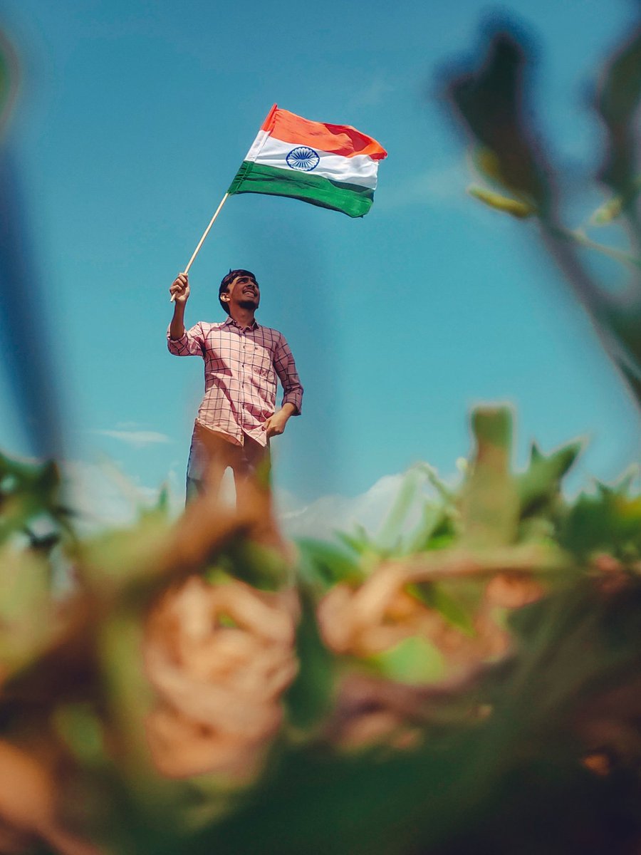 Happy independence day 🇮🇳 ❤️ 
.
.
#75YearsofIndependence 
#HappyIndependenceDay 
#HarGharTiranga 
#IndependenceDay  #shotonrealme #realmecreatorshub 
.
.
<a href="/MadhavSheth1/">Madhav Sheth</a> <a href="/NeonVikash/">Vikash Jyoti</a> <a href="/realmeIndia/">realme</a> <a href="/realmeCreators/">realme Creators Hub</a>