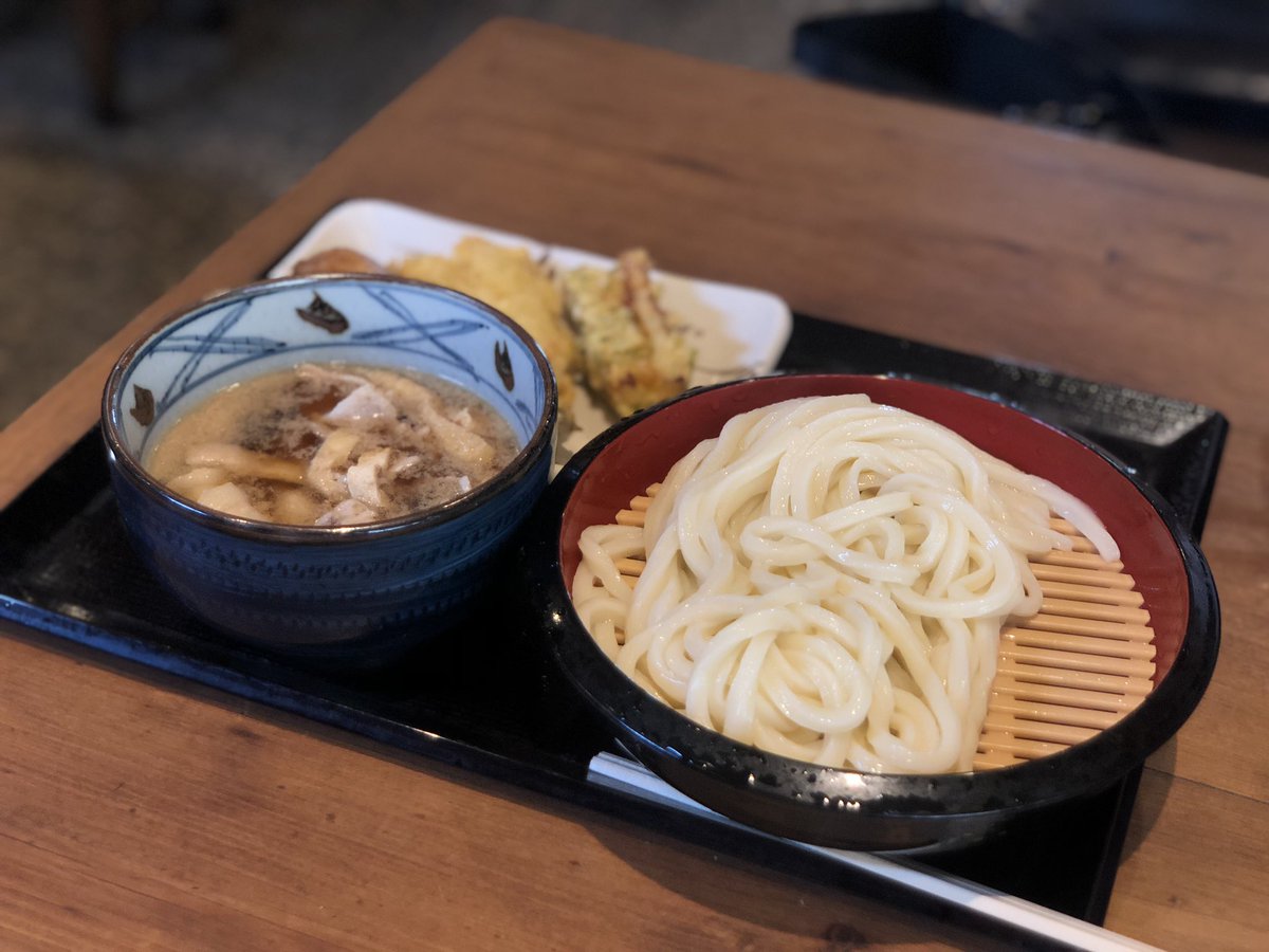 RingoMan03's tweet photo. 冷が良かったけど、濃い味を求めてたから冷やし肉汁うどんで正解🙆‍♀️

#うどんtoミント #さぬQN https://t.co/W8Ysme498O
