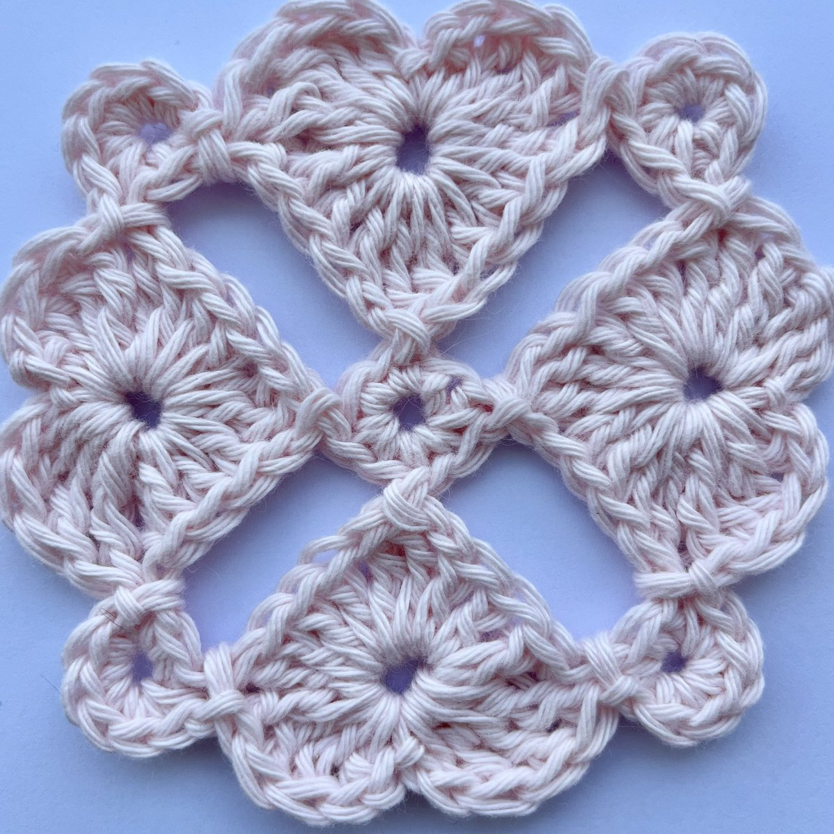 LisaHounshell's tweet image. Happy Granny Square Day 🎉🎉🎉 #grannysquareday2022 #Crochet
