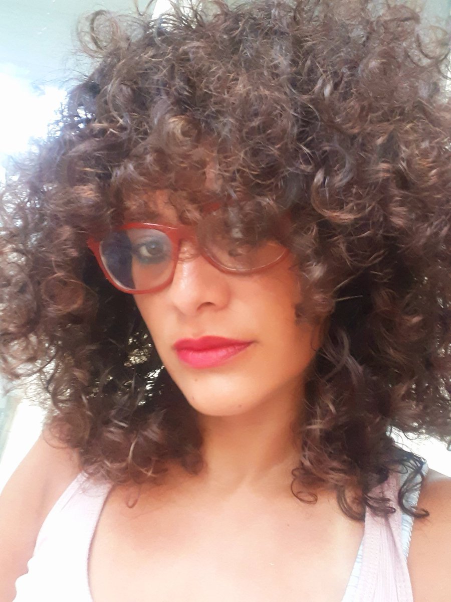 'Some editors are failed writers, but so are most writers.'

- T.S. Elliot

Ouch! Need an #editor? Contact me...🤣