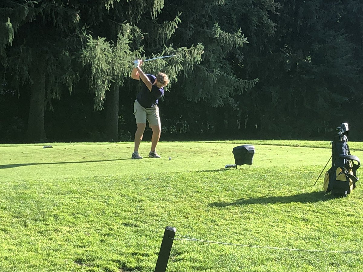 Gergcola1's tweet photo. Getting to catch some of Wills match play at Brookledge today. Let’s go Blue Devils @Tallmadge_BGolf https://t.co/H91np36E8a