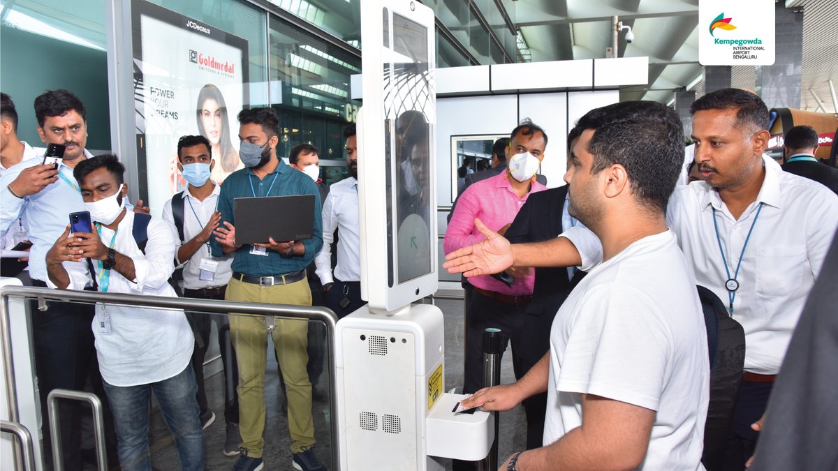BLRAirport's tweet photo. At #BLRAirport the beta version of Digi Yatra biometric boarding system was tested on passengers travelling domestic sector on Vistara &amp; Air Asia flights. The Digi Yatra project is led by the Ministry of Civil Aviation @MoCA_GoI &amp; the Government of India.
#digiyatra #digiyatraapp https://t.co/5ydvctsSyB