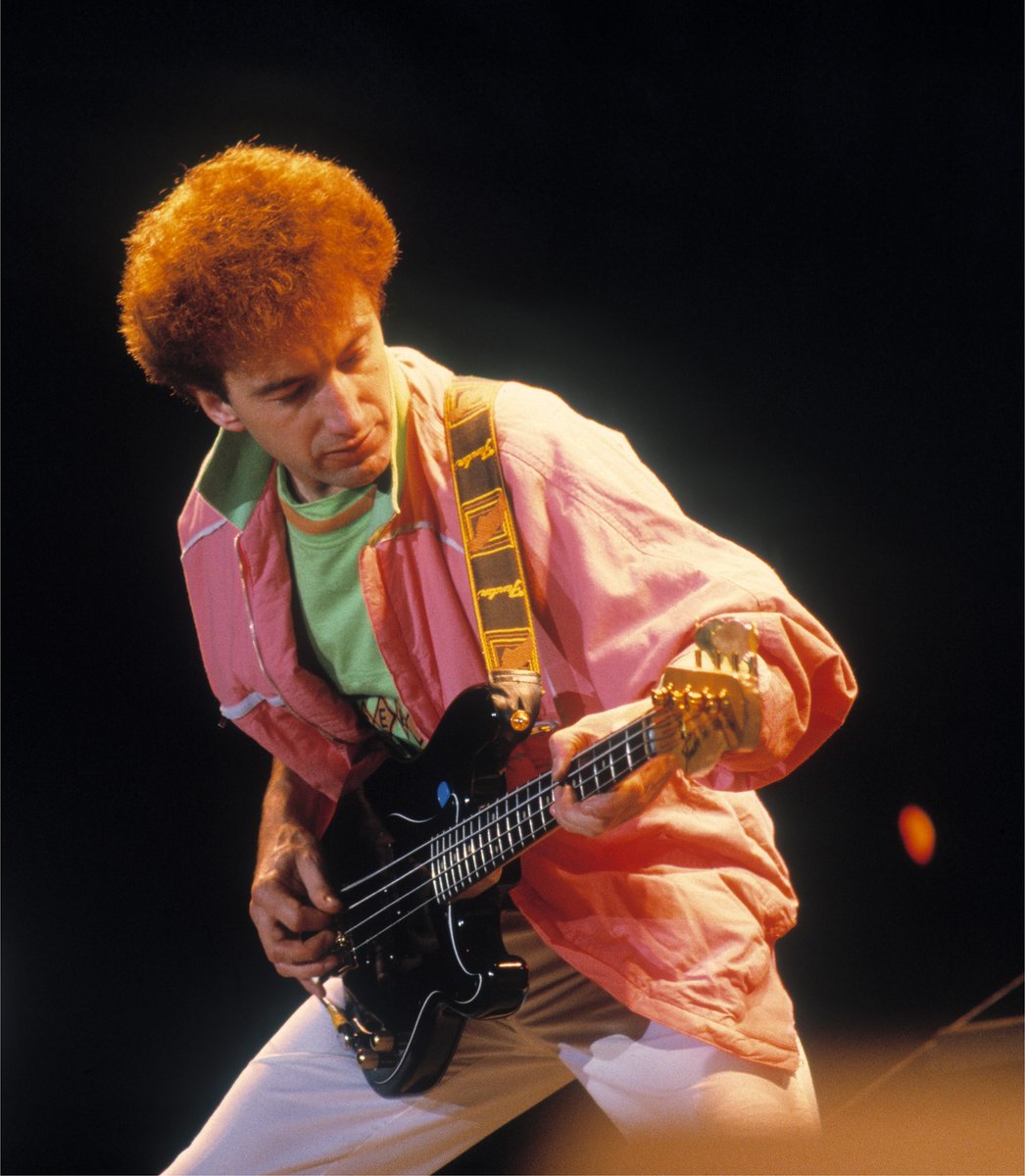 QueenWillRock's tweet image. Happy 71st Birthday John Deacon 🎸🎈

📷Credit: Neal Preston © Queen Productions Ltd.