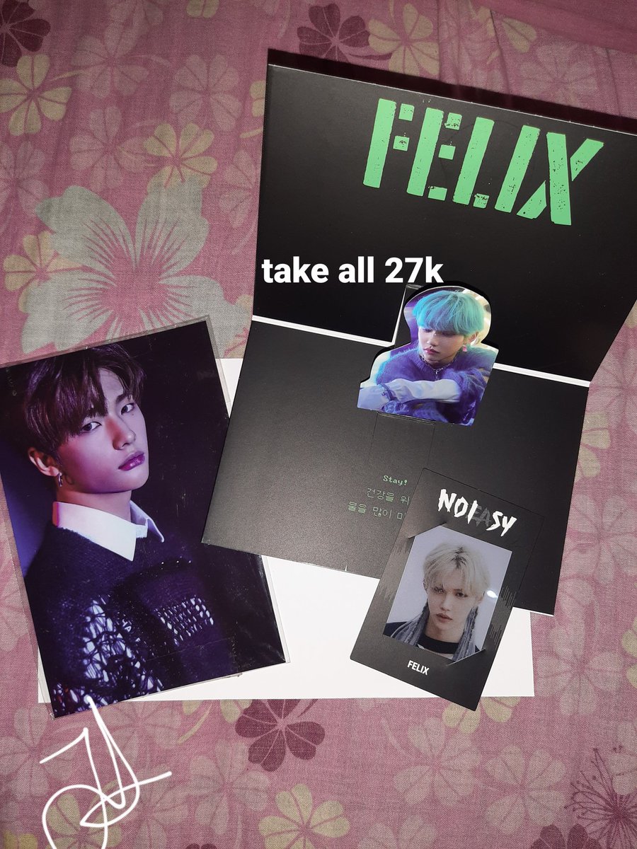 Jiunhr's tweet photo. STOP COLLECT!! WTS want to sell

Stray Kids Photocard
Skzoo plush doll official

GOOD CONDI 
DM FOR CONDI
SHOPEE ✅ split doll
TANGERANG SELATAN

Tag Stray kids bangchan changbin lee know felix hyunjin han seungmin i.n photocard pob imy felix pob pc photocard skzoo hanquokka https://t.co/toC6vMtQ4h