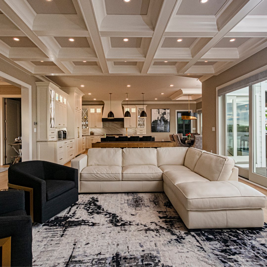 BGS1931's tweet photo. The perfect space for entertaining.
#bgsstrong #bgsbuilt #njbuilders #entertainingspace #livingspace #decor #interiordecor #design #buildersgeneral #highceilings #styleguide https://t.co/B9eXeCNiu0