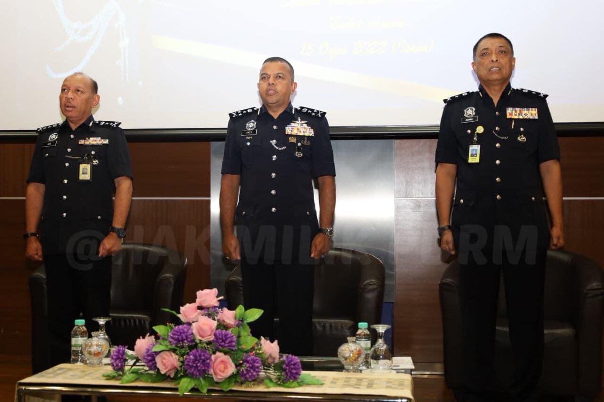 JSJNPDRM's tweet photo. MAJLIS PENUTUP LATIHAN DALAM PERKHIDMATAN (LDP) PEMANTAPAN SIASATAN FAIL KES DI BAWAH ADB (LLPK) 1985 Siri 1/2022.
#JSJNPDRM
#LDPJSJN https://t.co/HFMFGkrXab