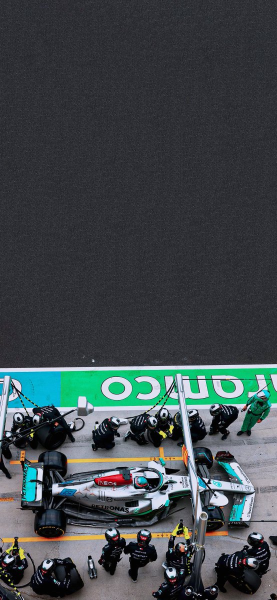 F1 HQ tweet media