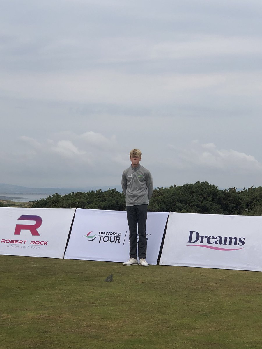 KimBurn22893975's tweet photo. Good luck boys 💙💙 Day 1 of 3 in St. Andrews @robrockgolftour @FairmontStA the Torrance course today. Bit of a change in weather! @CottinghamParks @alexboyopga @Erugc_u18s @WolfretonSport @torrancesam https://t.co/IVR3Fj1NKE