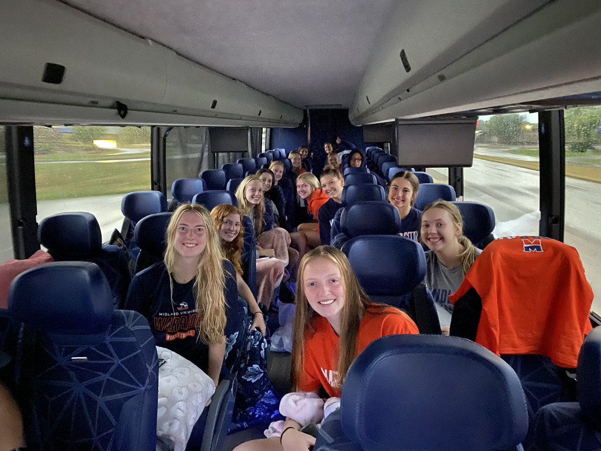 Midland_VBall's tweet photo. And we’re off! Here we come Montana.🤩 https://t.co/0JueMsvS3B