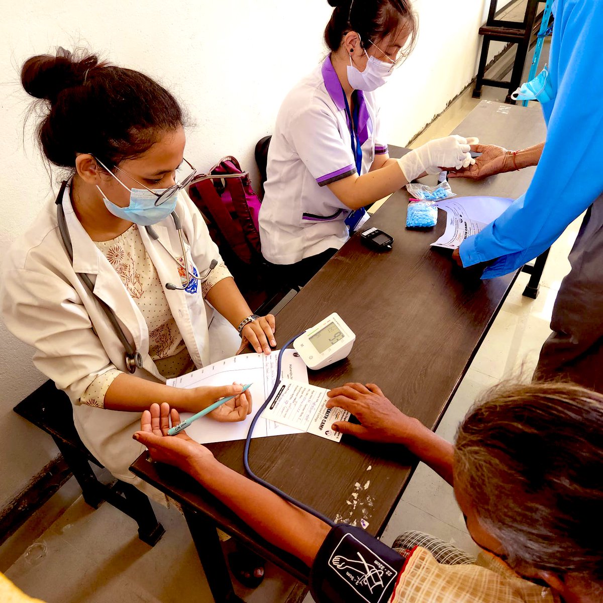 From hoisting the beloved #Tricolour with dear colleagues, to blood donation camps with <a href="/SSB_INDIA/">Sashastra Seema Bal</a> at Sonapur &amp; a mega health mela with <a href="/NMOAssam/">National Medicos Organisation, Assam</a> at Jagiroad - this was a cherished #IndependenceDay2022! 

#IndiaAt75 
#Assam
#AzadiKaAmritMahotsav