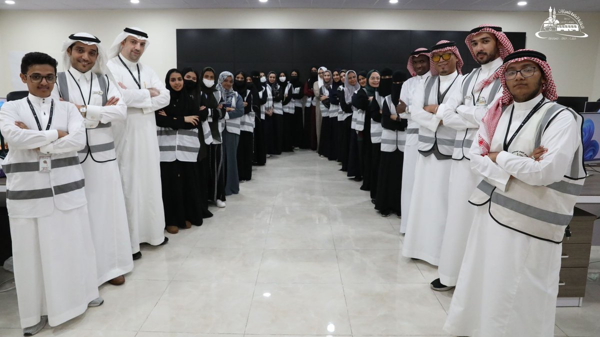 NaqabaSA's tweet photo. َ
إلى كل من صنع الفكرة إلى كل من وضع البذرة إلى كل من نفذ الخطة لنقل الأحداث بكل دقة 🤍
فجزيل الشكر والامتنان لمنسوبي إدارة مركز الاتصال المؤسسي على ما بذلتم في خدمة ضيوف الرحمن .

َ
نجوم #النقابة_العامة_للسيارات ✨ | #نجاح_موسم_الحج | #بسلام_آمنين
https://t.co/VEOZTMxQd7 https://t.co/liOHAR2jeq