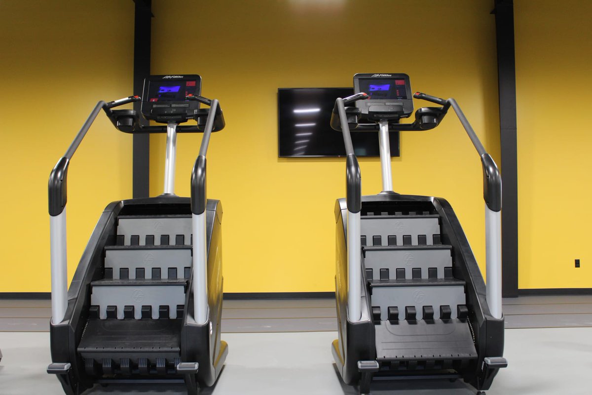 ansonsports's tweet photo. Best Gym Equipment Manufacturer In Delhi as said by our previous customers.
Visit Now : https://t.co/CyRbXwT6tn
Whatsapp: https://t.co/7ywccvrv6r
Contact us:  +91 79735-03232
#gymmachine #gymequipment #gymequipmentmanufacturermohali #gymequipmentmanufacturers #fitnessequipment https://t.co/9SCcB52WI7