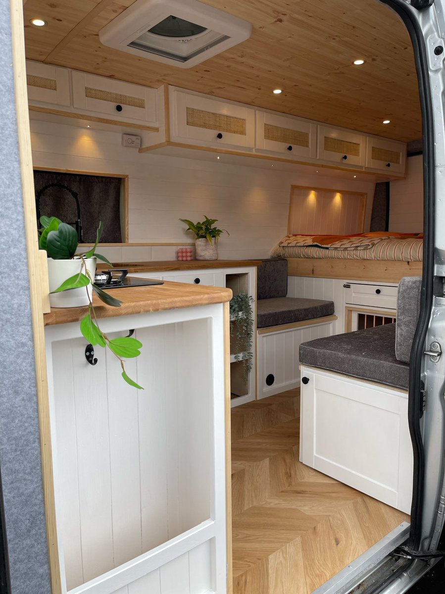 Cladded Campers Ltd tweet media