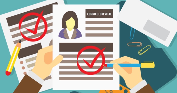harisenincom's tweet photo. Udah apply magang sama kerja sana sini tapi ketolak mulu? Mungkin ada yang salah dari CV kamu🤔

Kepoin yuk penyebab CV kamu gak lolos screening! Cedikottt🔥 https://t.co/EU6f2v7dBZ