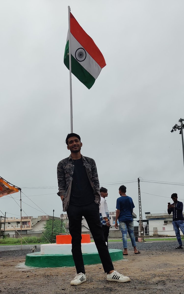 Day_Star24's tweet photo. #HarGharTiranga 
#HappyIndependenceDay 
#स्वतंत्रता_की_75वीं_वर्षगांठ 
#जयहिंद_जयभारत https://t.co/l2CuHGODlS