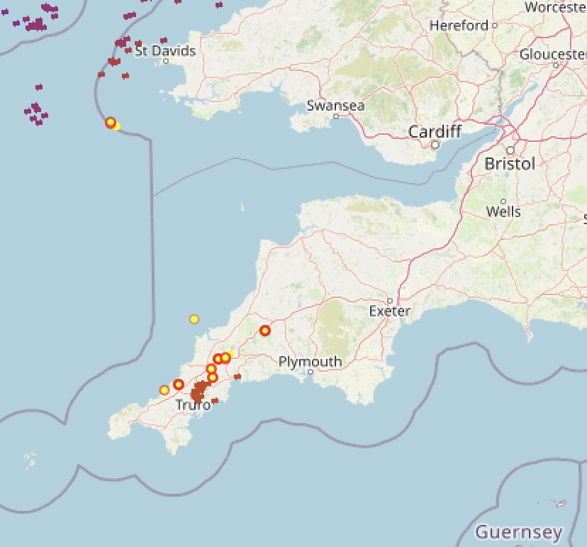 SaraThornton1's tweet photo. Good people of #Cornwall… it’s happening now! The storms, they are a’coming. More on your lunchtime @BBCSpotlight forecast in just a few minutes. #thunderstorms #flashflooding #weatherwarnings #lightningmap https://t.co/qgZy67XFKo