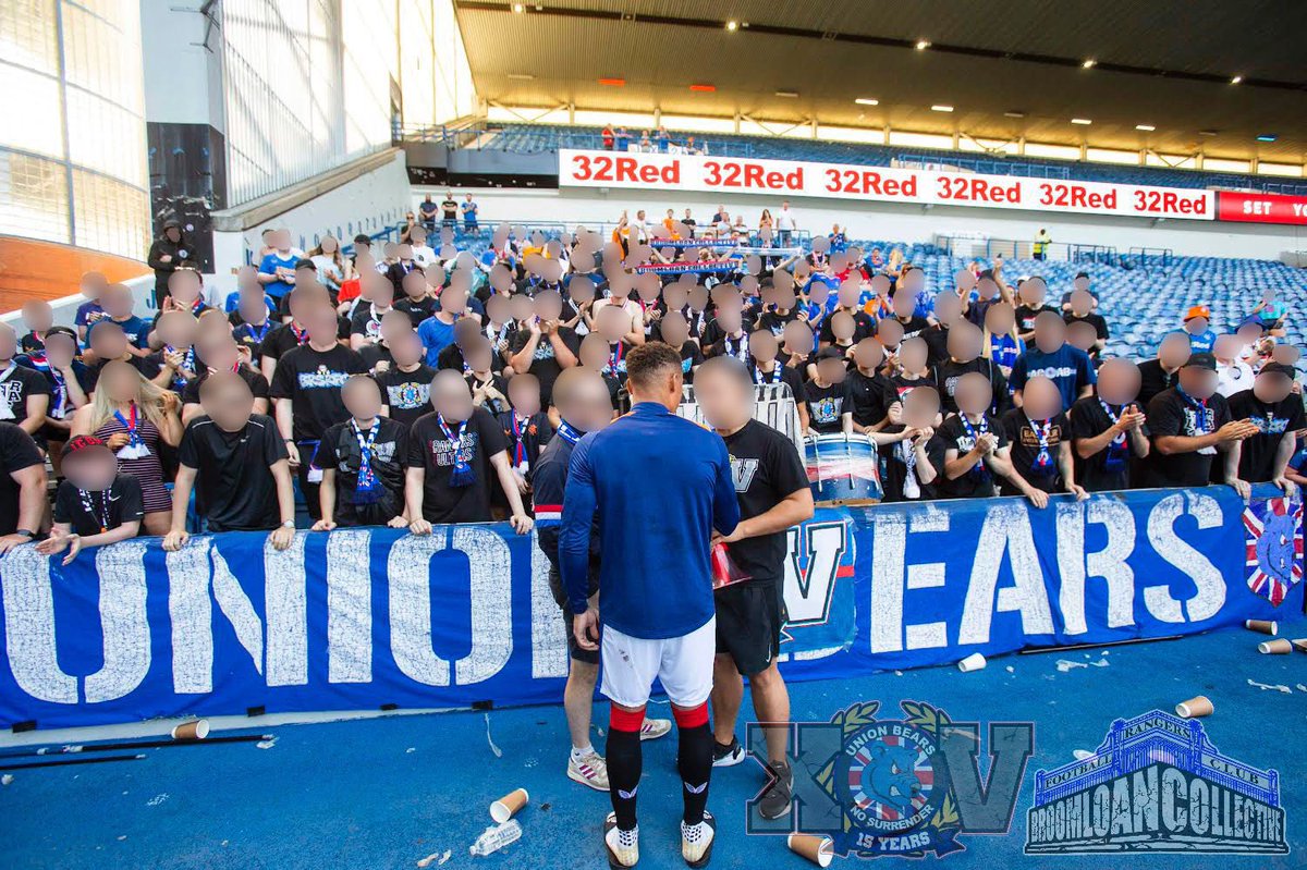 CCollective2024's tweet photo. Broomloan Collective Player of the Season 21/22 - James Tavernier

Congratulations to captain James Tavernier, who deservedly won the BC player of the season award for 21/22 with over 71% of the members vote https://t.co/evRCMkxTjc