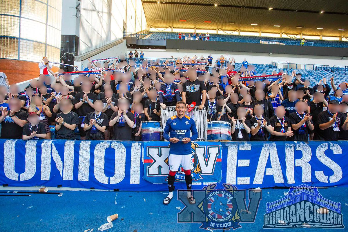 CCollective2024's tweet photo. Broomloan Collective Player of the Season 21/22 - James Tavernier

Congratulations to captain James Tavernier, who deservedly won the BC player of the season award for 21/22 with over 71% of the members vote https://t.co/evRCMkxTjc