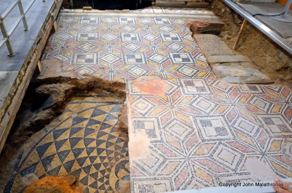 histories_arch's tweet photo. The mosaic floor of the Church of Panagia Acheiropíitos in Thessaloniki, dating back to the 5th century AD, under what an other mosaic floor was found that once belonged to Roman bath complex.

#archaeohistories https://t.co/FmZSvYVTvG