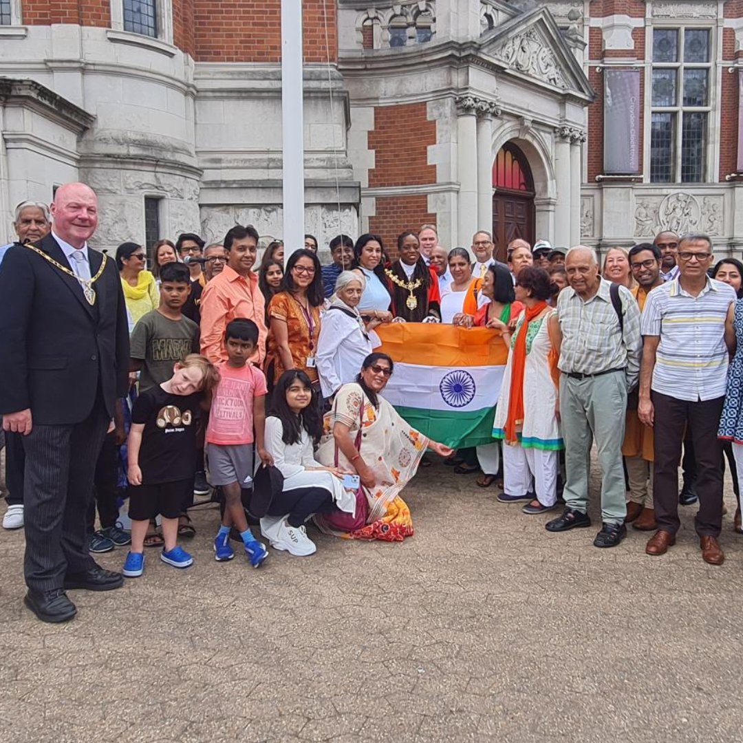yourcroydon's tweet image. Happy Indian Independence Day! Thank you to our Indian communities for the culture and traditions they bring to #Croydon 🇮🇳
@CivicMayorLBC