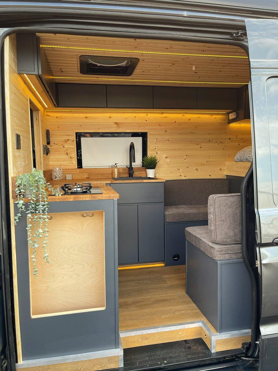 Cladded Campers Ltd tweet media