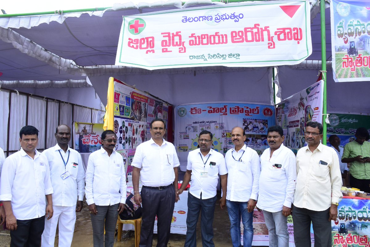 Dpro_RSircilla's tweet photo. స్వతంత్ర భారత వజ్రోత్సవ వేడుకల సందర్భంగా సిరిసిల్ల పట్టణంలోని ప్రభుత్వ జూనియర్ కళాశాల మైదానంలో నిర్వహించిన వేడుకల్లో వివిధ ప్రభుత్వ శాఖల ఆధ్వర్యంలో ఏర్పాటు చేసిన స్టాల్స్.

@Collector_RSL @TelanganaCMO
@TelanganaCS @SomeshKumarIAS @IPRTelangana https://t.co/KXr6dsw1Y8