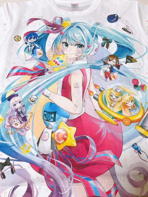 今年のフルグラを見てくれ〜!!!!またみんなと作れて楽しかったし相変わらずギリギリまで拘ってて最高に可愛くできて嬉しい 