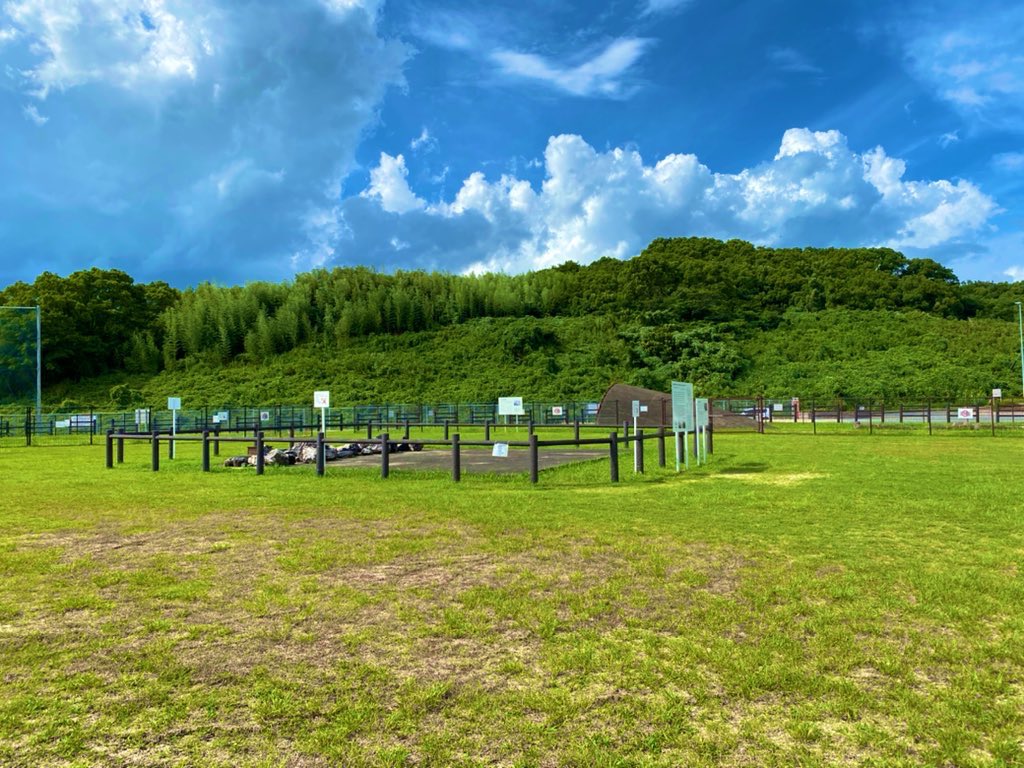 syouchuucosmo's tweet photo. #summerdays
#summerhomework
#pitturret
#竪坑櫓
夏休みの宿題の参考資料
実はこのタイプの竪坑櫓は世界で3つ
ベルギー🇧🇪と中国🇨🇳にしかないぽい https://t.co/UTDoiNmyYC