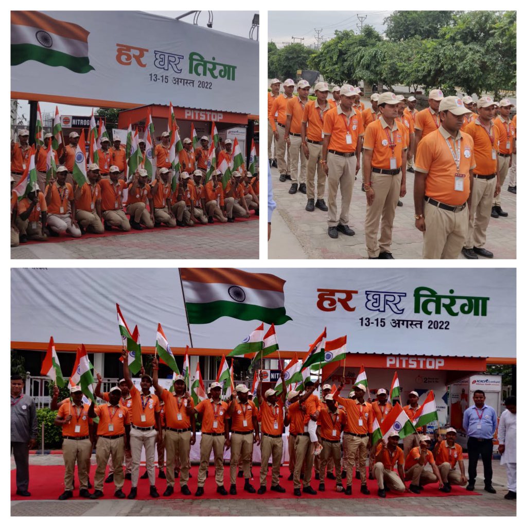 iocl_noida_do's tweet photo. We are celebrating #AzadiKaAmritMahotsav with our Customers at Retail Outlets under Noida DO #HarGharTiranga   @ChairmanIOCL @IndianOilcl @DirMktg_iocl @VigyanKumar @raj_dube @AjayGargioc @sharmasioc @rishadat https://t.co/AFs0dUa4mw