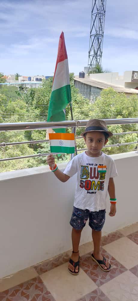 picky_pandey's tweet photo. Happy Independence day https://t.co/oEhYUWukEI