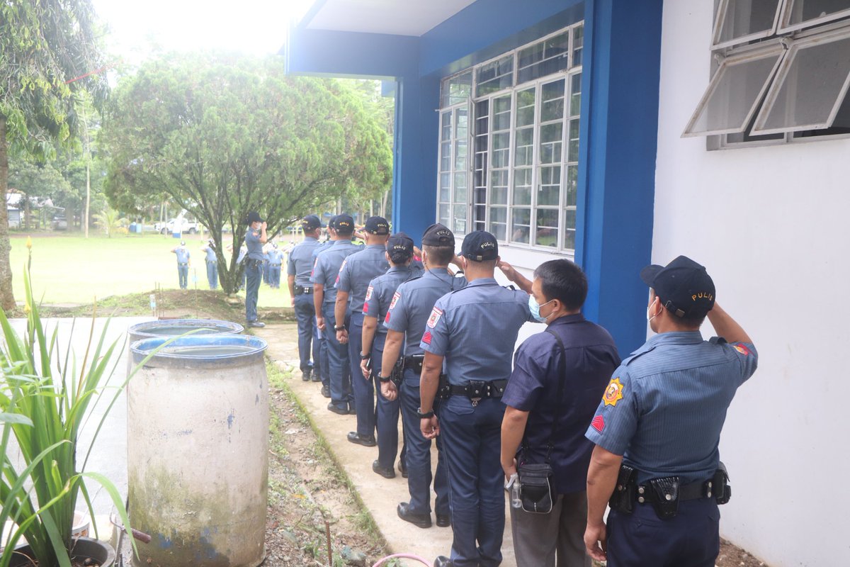 bukpclo's tweet photo. On August 15, 2022 personnel of this office under the supervision of PMAJ KINTHUR E TANDOG, Officer-in-Charge together with personnel of Bukidnon PPO and other NSUs attended the Traditional Monday Flag Raising Ceremony held at BUKPPO, Camp Ramon Onahon, Malaybalay City Bukidnon. https://t.co/JK2JDfz8j1
