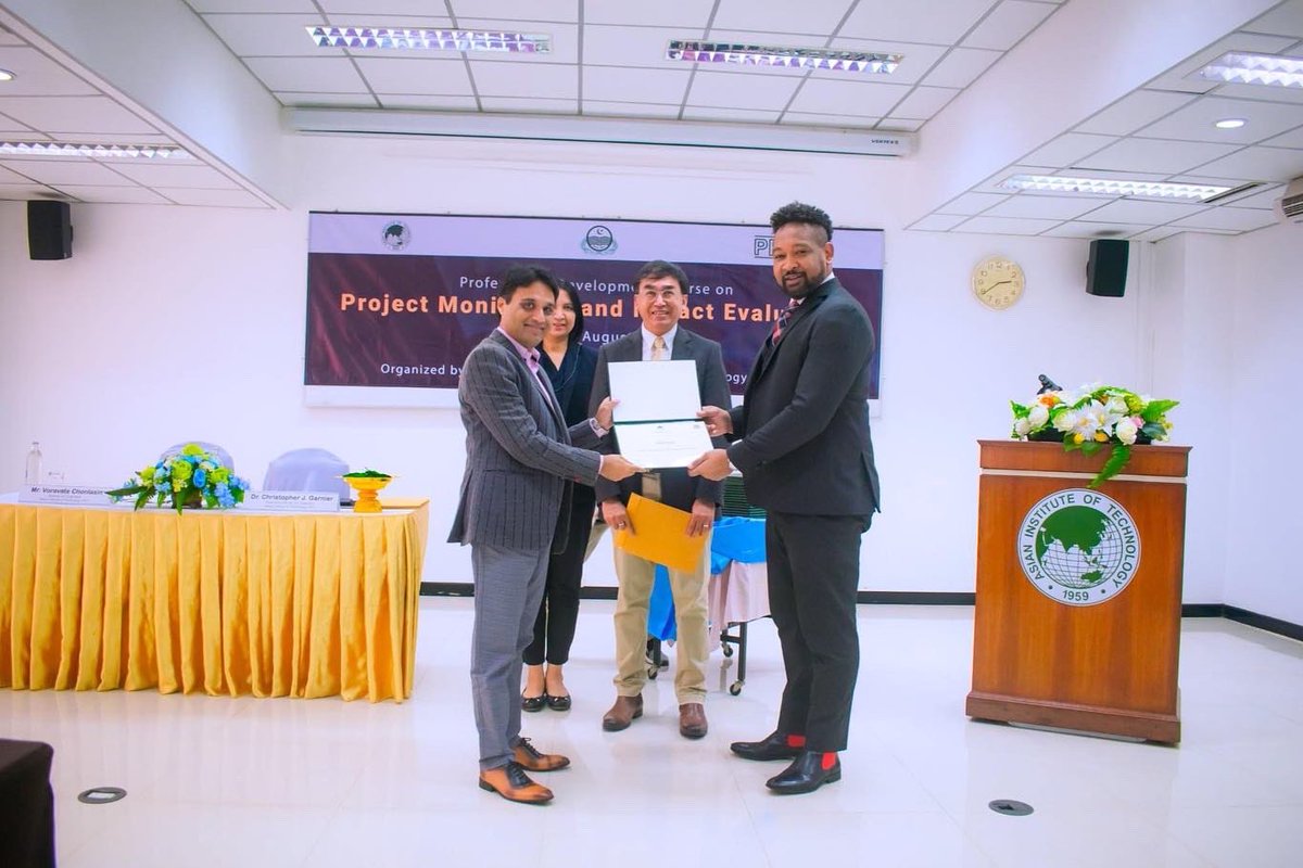 aitextension's tweet photo. Congratulations to all our participants from Government of Punjab, Pakistan on the successful completion of the Professional Development Program on "𝐏𝐫𝐨𝐣𝐞𝐜𝐭 𝐌𝐨𝐧𝐢𝐭𝐨𝐫𝐢𝐧𝐠 𝐚𝐧𝐝 𝐈𝐦𝐩𝐚𝐜𝐭 𝐄𝐯𝐚𝐥𝐮𝐚𝐭𝐢𝐨𝐧 𝐁𝐚𝐭𝐜𝐡 𝟏" during 1-12 August 2022.

#aitextension https://t.co/5w1cpk7U5V