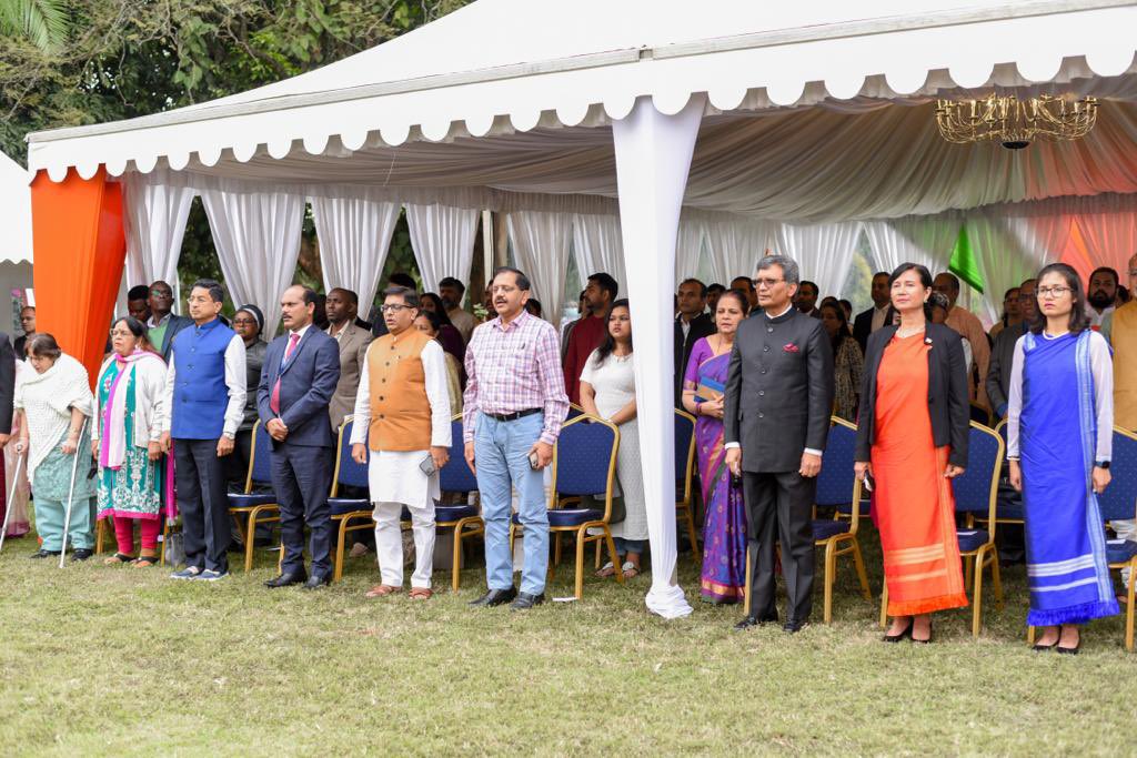IndiainKenya's tweet photo. Ceremonial Celebrations of #IndependenceDay2022 at India House. Large number of Indian Diaspora &amp; friends of India in Kenya graced the event. Fabulous cultural performances by talent from community and Mission. 

#AzadiKaAmritMahotsav 
#HarGharTiranga2022 https://t.co/jPVGpfVibz