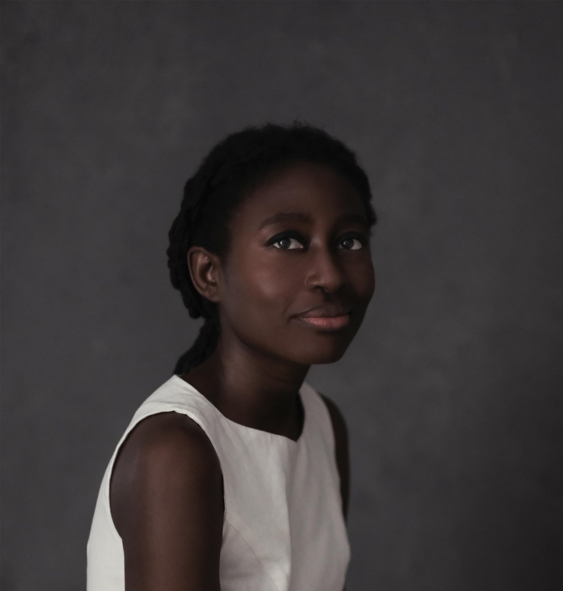 “A library at night is full of sounds: the unread books can't stand it any longer and announce their contents, some boasting, some shy, some devious.” Helen Oyeyemi #ReadMoreWomen