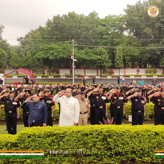 dabliameya's tweet photo. Honoured be a special invitee to lay the wreath at the Amar Jawan Jyot at Infantry School Mhow, this morning!

Jai Hind 🇮🇳🙏
#IndiaAt75 #IndependenceDay2022 
#EkamSatt
#IndianArmy https://t.co/BCJyk5afoy