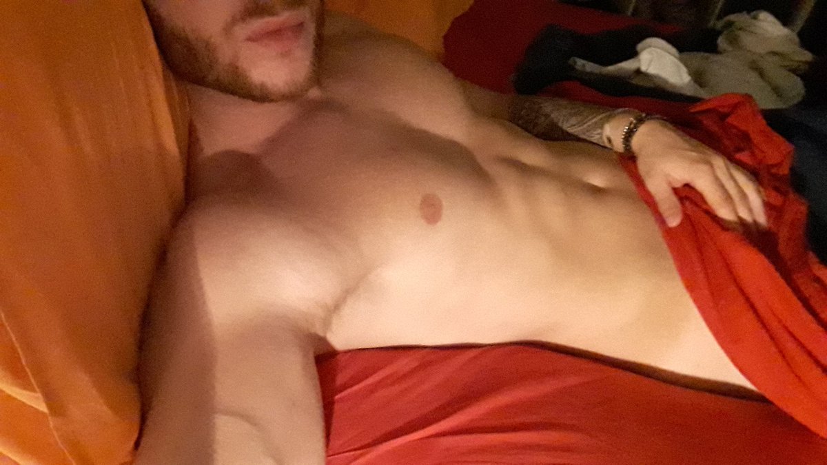 iosonomysterio's tweet photo. On bed 🆘
https://t.co/D7TWoOm08E https://t.co/nawa1JOxrg