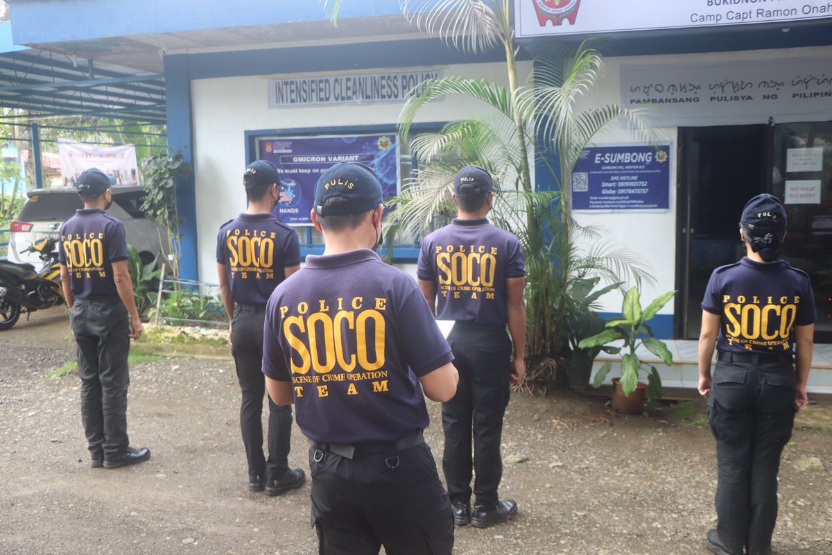 bukpclo's tweet photo. RFU10-BUKPFU
On August 15, 2022 personnel of this office under the supervision of PMAJ KINTHUR E TANDOG, Officer-in-Charge, conducted On-The-Spot Inspection and Correction (OTSIC) to ensure that the LOI "Tamang Bihis" or proper wearing of uniforms is strictly observed. https://t.co/AEu62tv0KZ