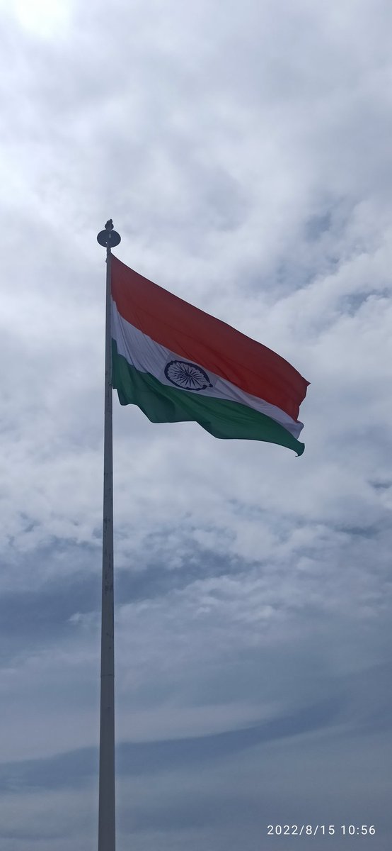 diamondbhatt4's tweet photo. Celebrated the auspicious occasion of 75th Independence Day Flag Hoisting Ceremony with Hon'ble Rtd. Maj. Gen. A. K. Shukla Ji and Hon'ble Rtd. Col Shri C.S.Shishodia Ji at our college.
#PMOIndia #flaghosting #azadikaamritmahotsav2022 #glbimr https://t.co/a4BJR90o9q