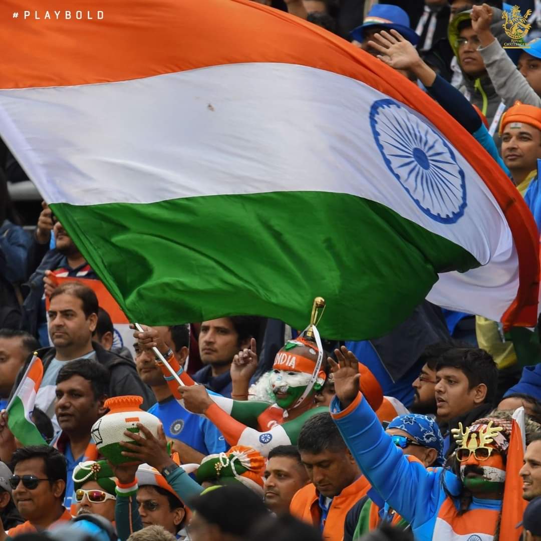 Sandy59492364's tweet photo. Here’s wishing everyone a very Happy Independence Day. 🇮🇳 🙌

Keep the tricolour flying high. 🤜🤛 https://t.co/Zgwu0Bl1P9