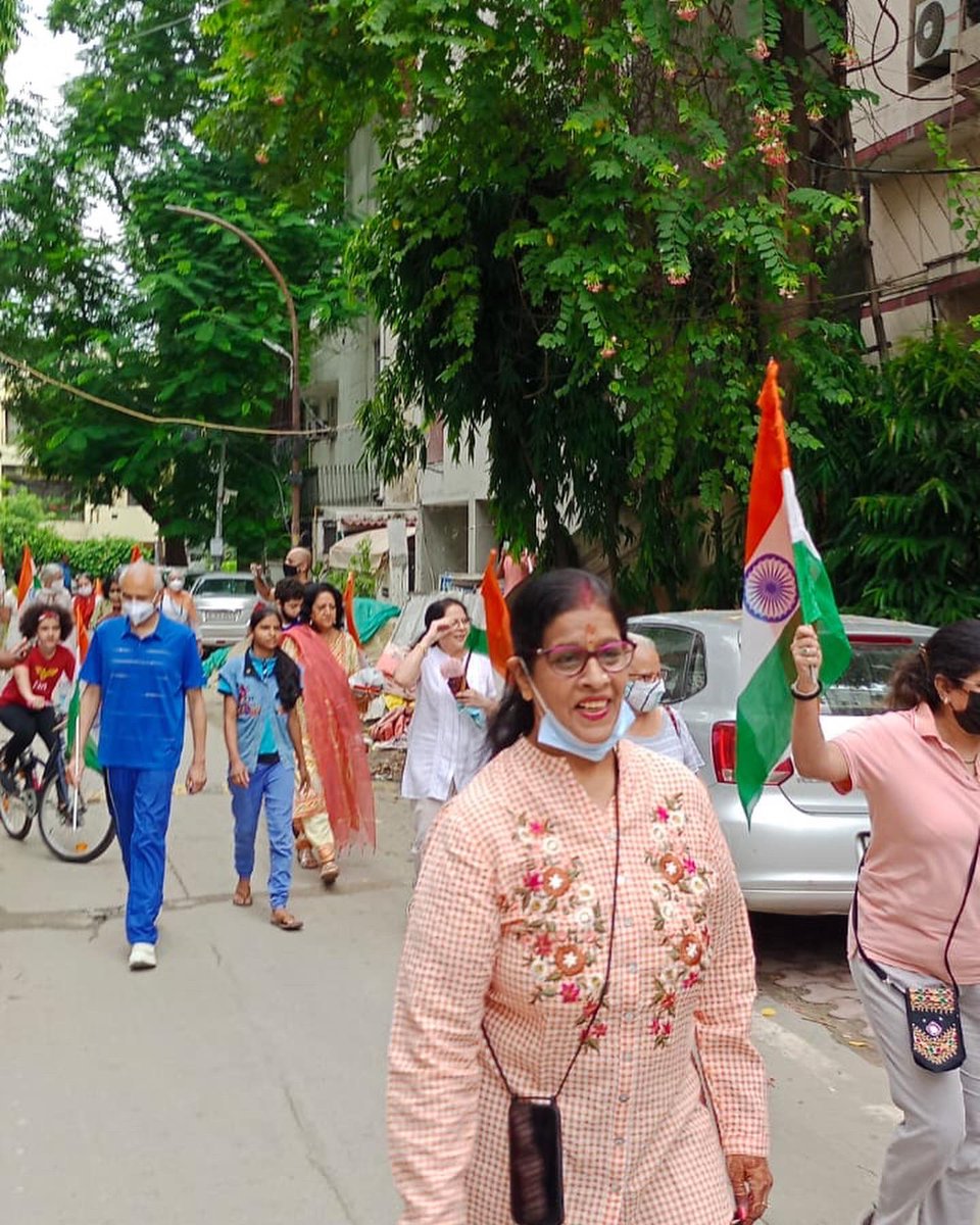 SpvResidents's tweet photo. #happyindependenceday🇮🇳 

We celebrated 75years of India today! Our senior most members along with the youngest ones walked shoulder to shoulder &amp; showcased the true essence of our country which thrives on diversity &amp; co-existence! 
#jaihind #india #Rwa #IndependenceDay2022 https://t.co/ts2tc5rE2D